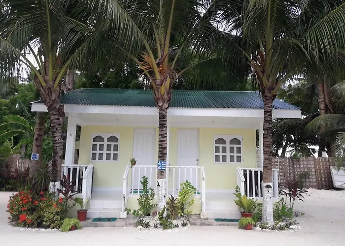 Rick's Paradise Reef Resort Santa Fe (Cebu)