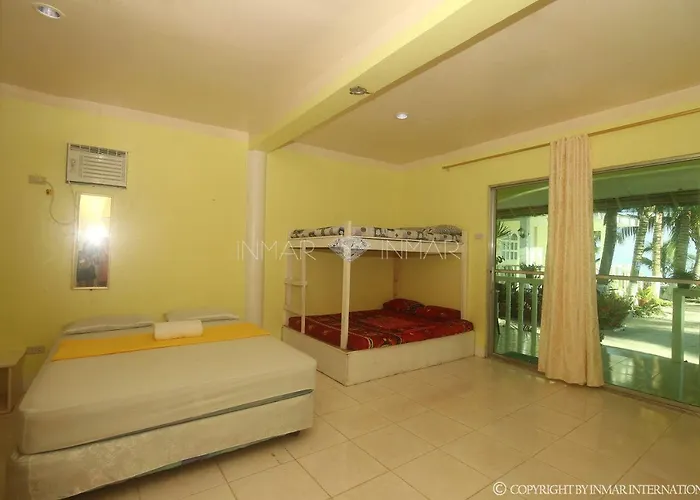 Rick's Paradise Reef Resort *